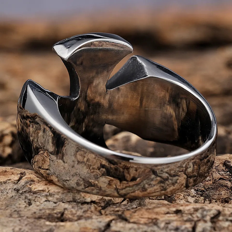 Irish Celtic symbol knot ring