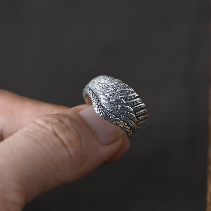 Rock wings Feather Adjustable ring