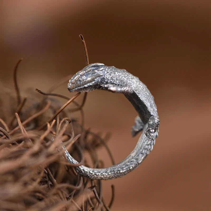 Lizard Ring Design