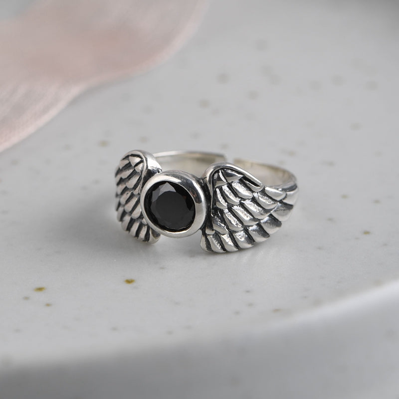 Feather Set Zircon ring