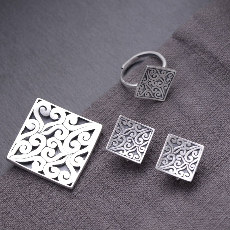 Cross Number Shape Earrings