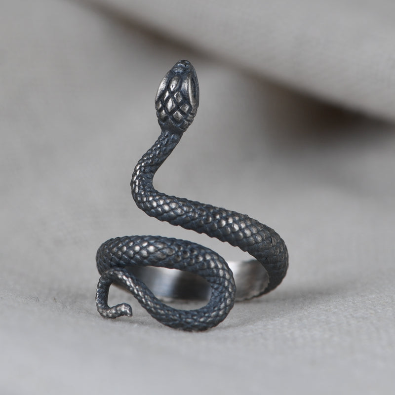 Gothic Snake Ring