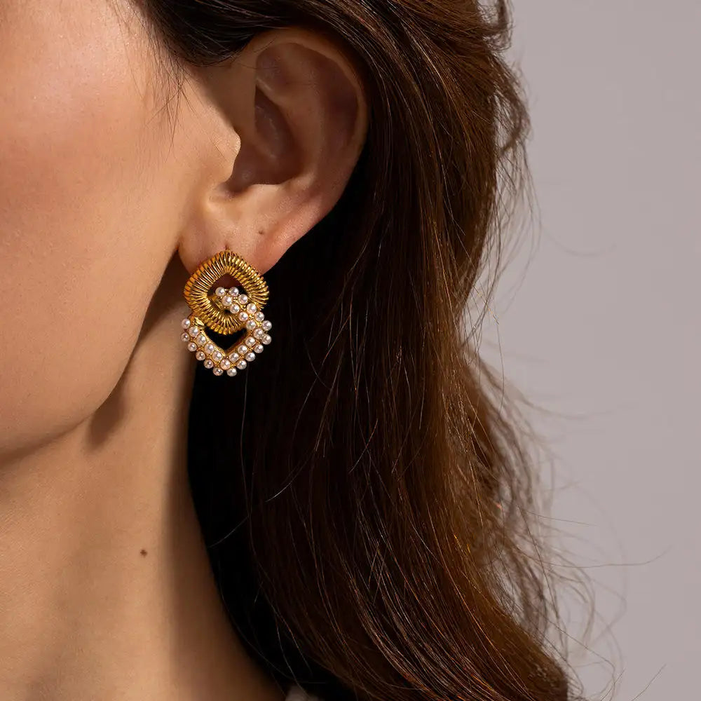 Inlaid Zircon Pearl Geometric Stud Earrings