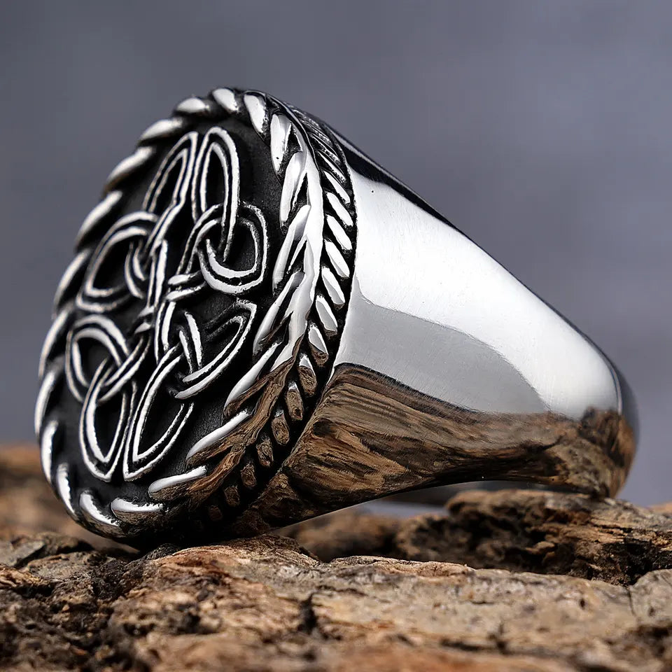 Celtic Knot Ring