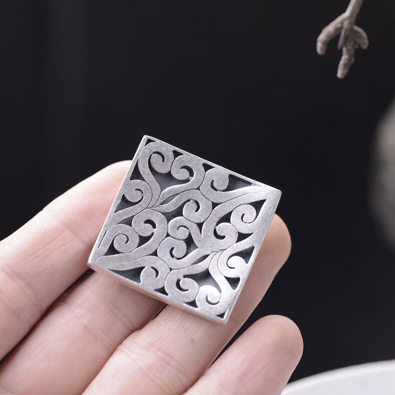 Cross Number Shape Earrings