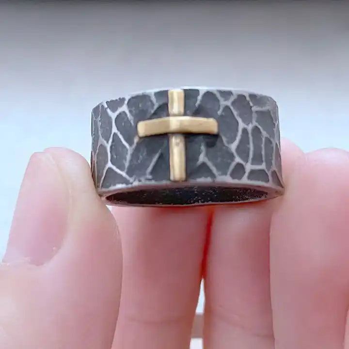 Vintage Christian religion Jesus crucified ring
