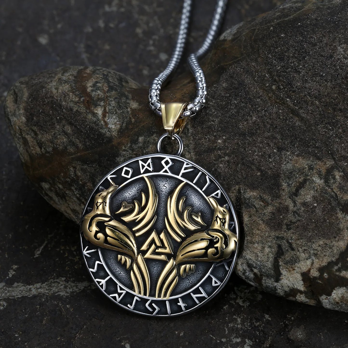 Raven Vegvisir Pendant
