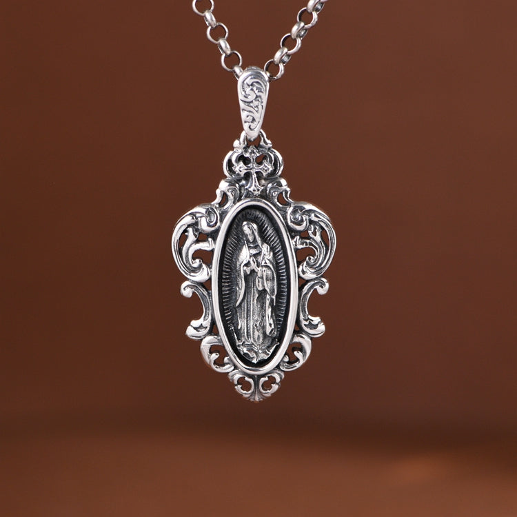 Maria Necklace