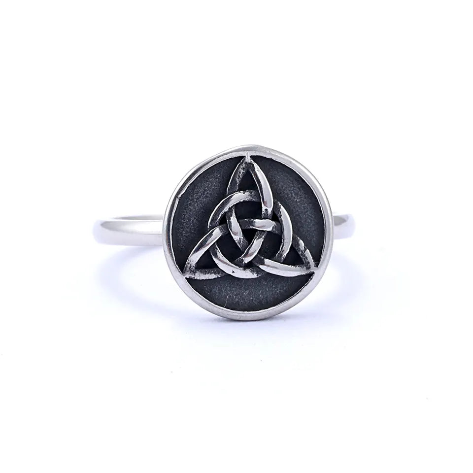 triangle Ring