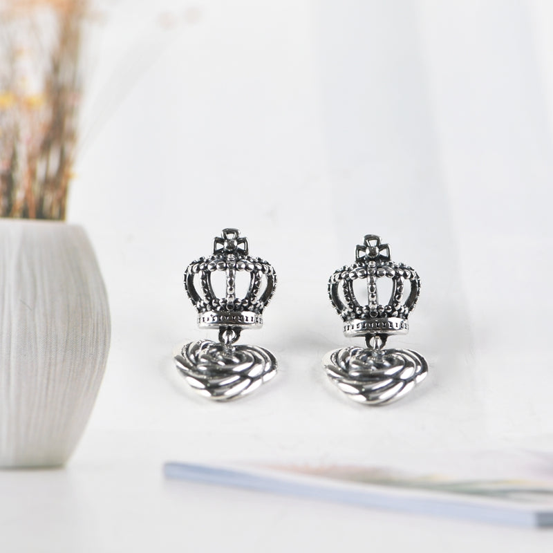 Crown Heart-shaped Rose Stud Earrings