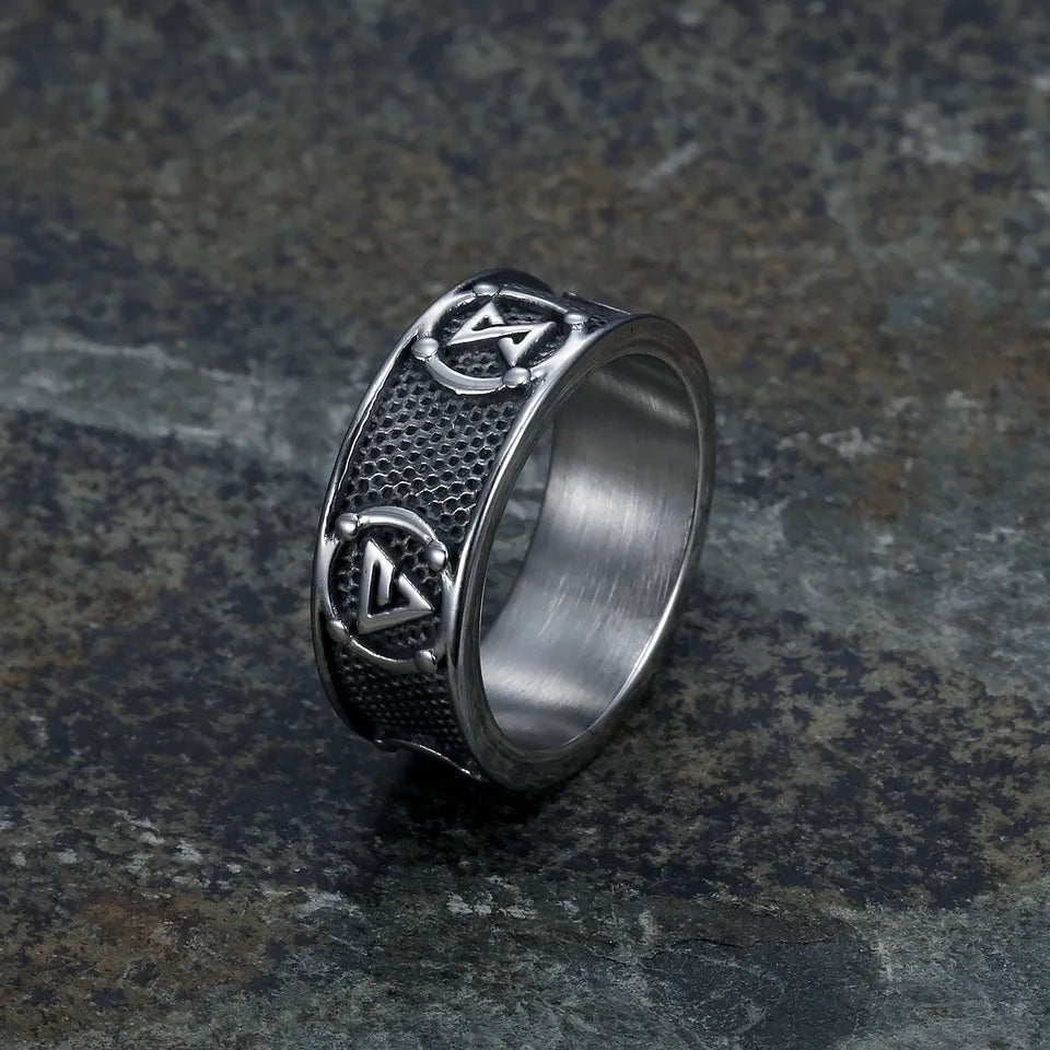 Witcher signs Ring
