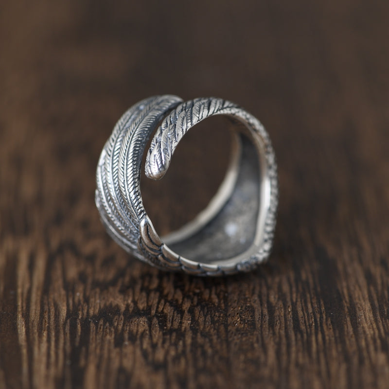Rock wings Feather Adjustable ring