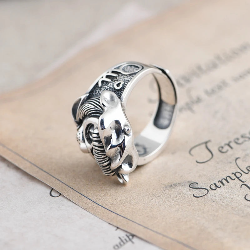 Retro Cat Ring