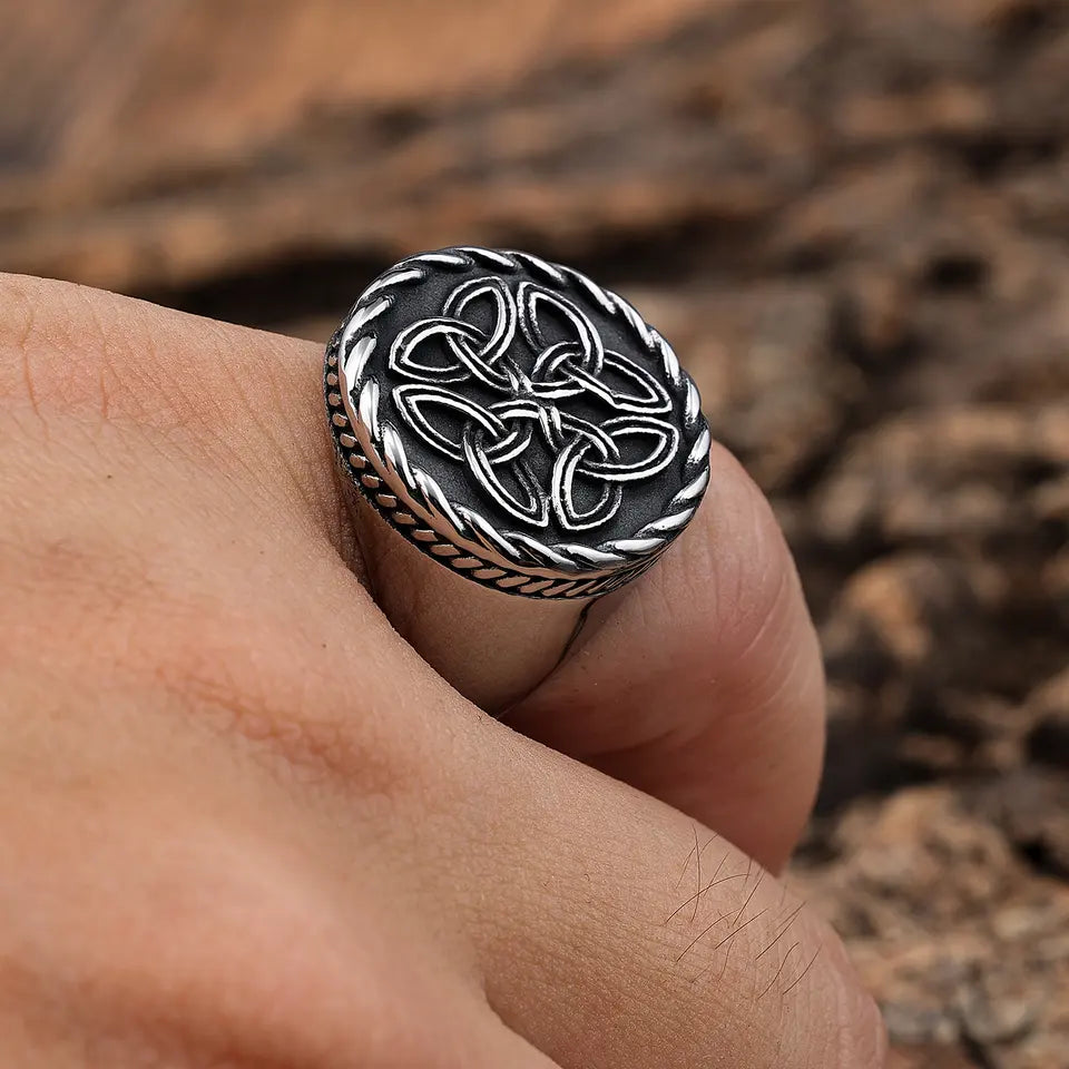 Celtic Knot Ring