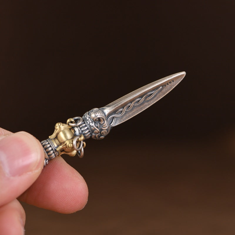 Sword Necklce