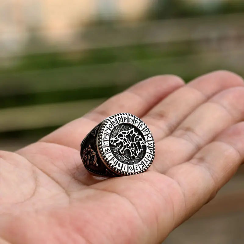 Wolf Head Ring