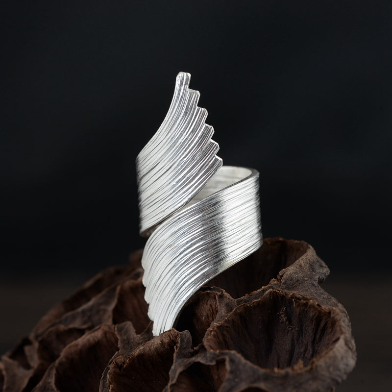 Ornament ring