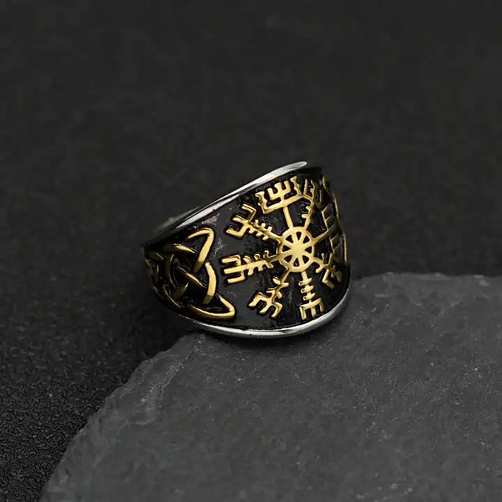 Nordic Viking compass Vegvisir Celtic Knot ring