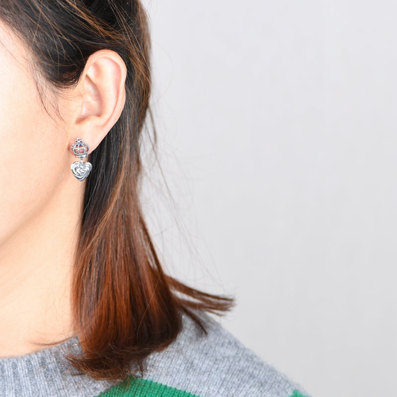 Crown Heart-shaped Rose Stud Earrings