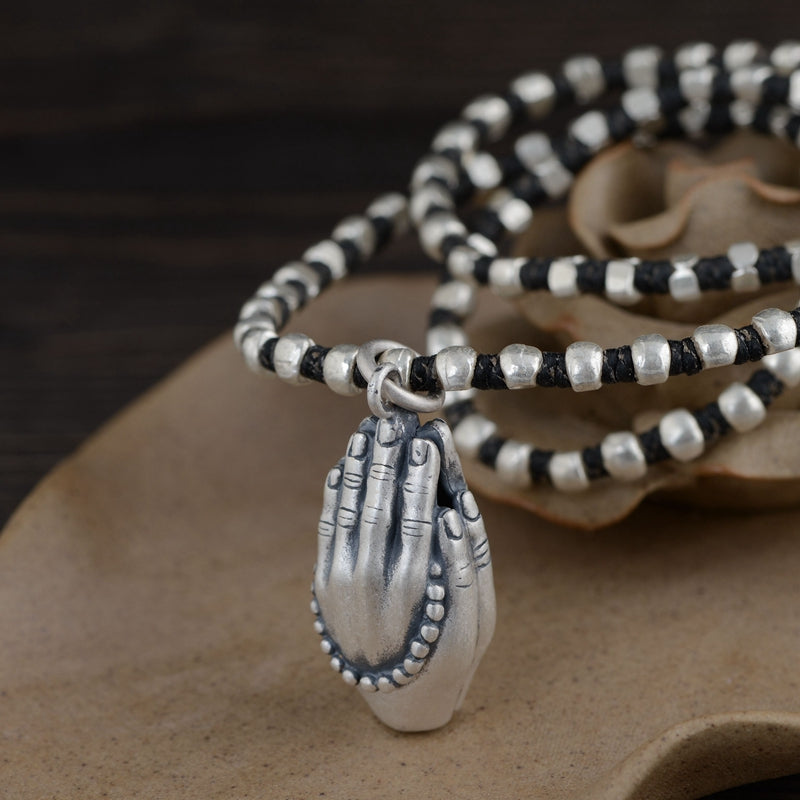 Ten Fingers in One National Necklace