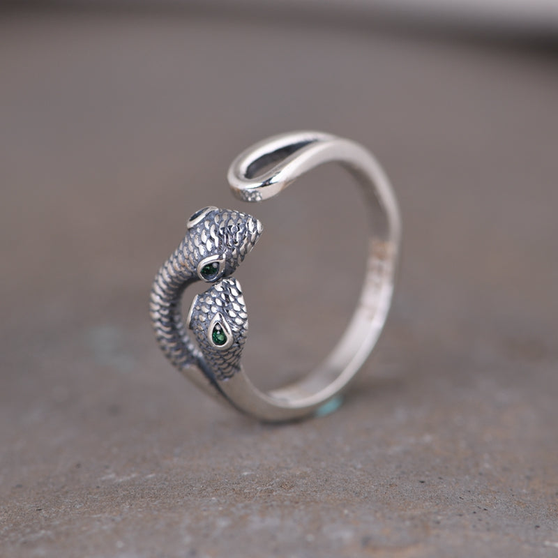 Snake Mouth Cluster Ring