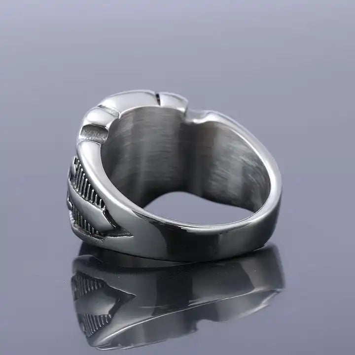 Knight's Valor Ring