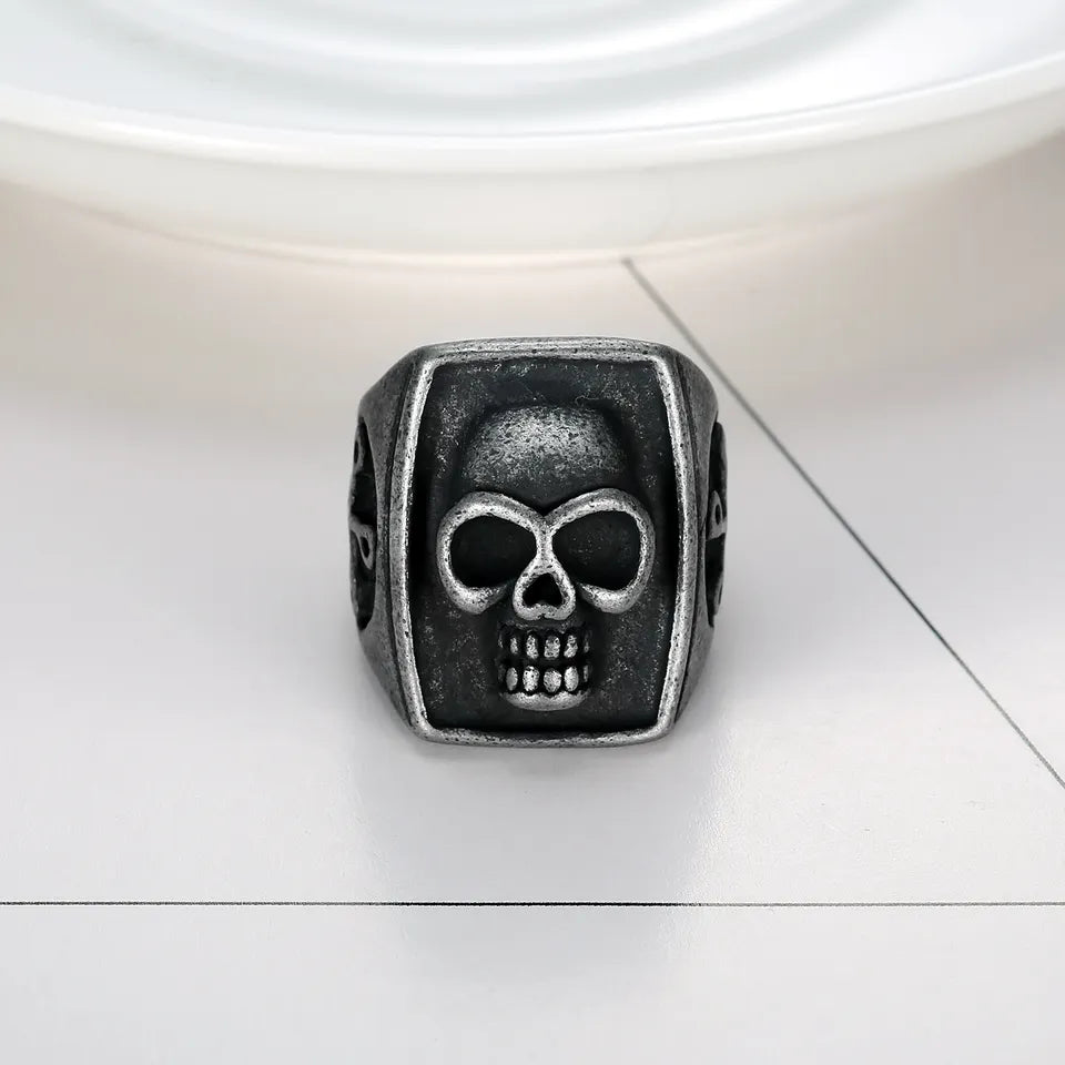 Skull Ring