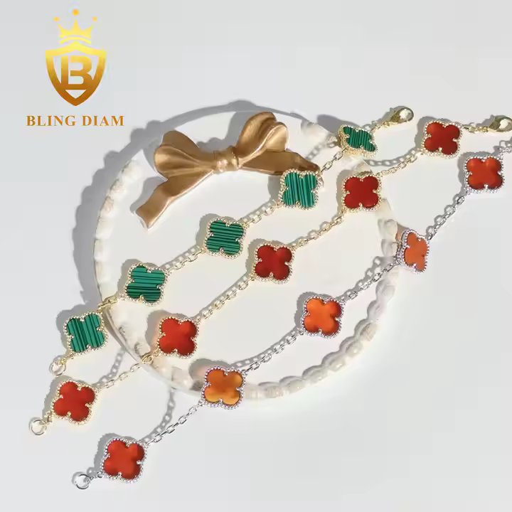 Clover Moissanite Bracelet