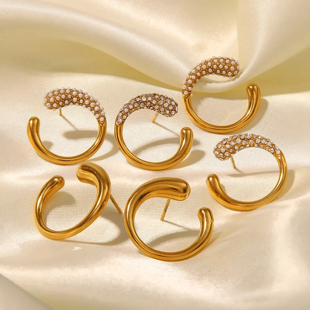 CC Shape Zircon Pearl Inlaid Earring