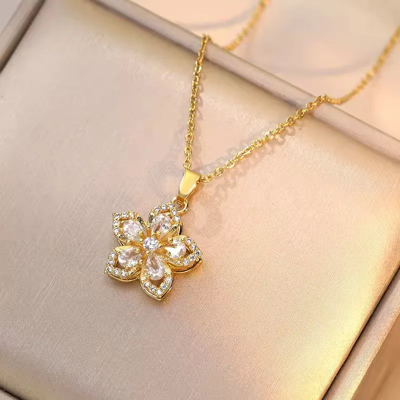 Rotating Flower Necklace