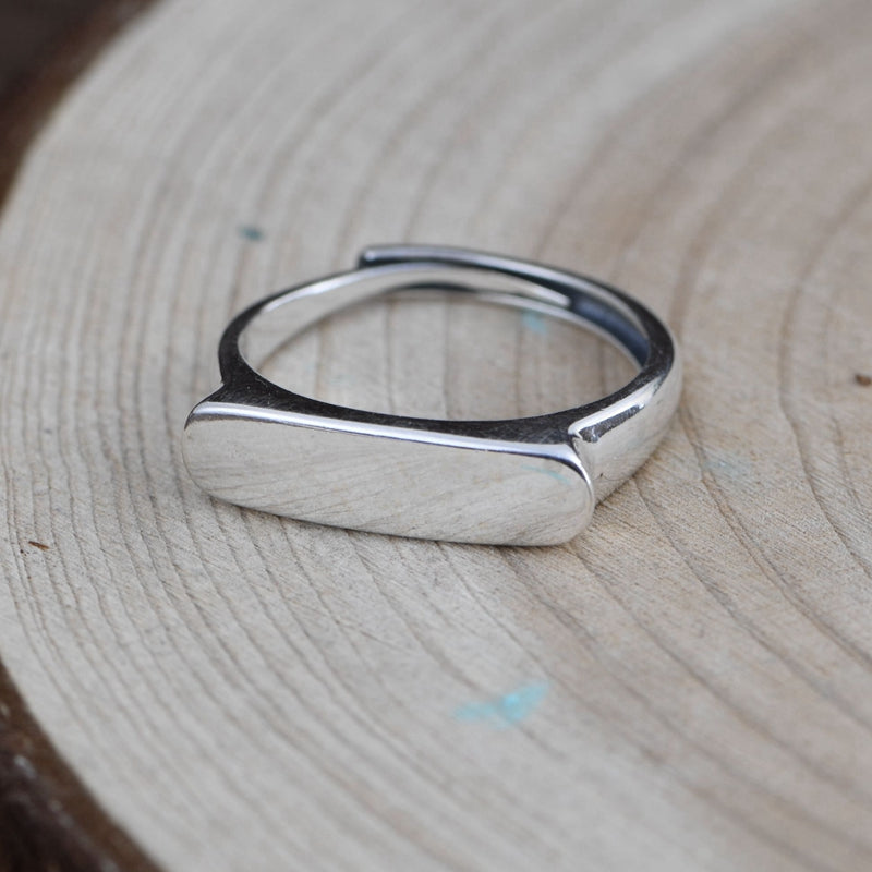 Geometric ring