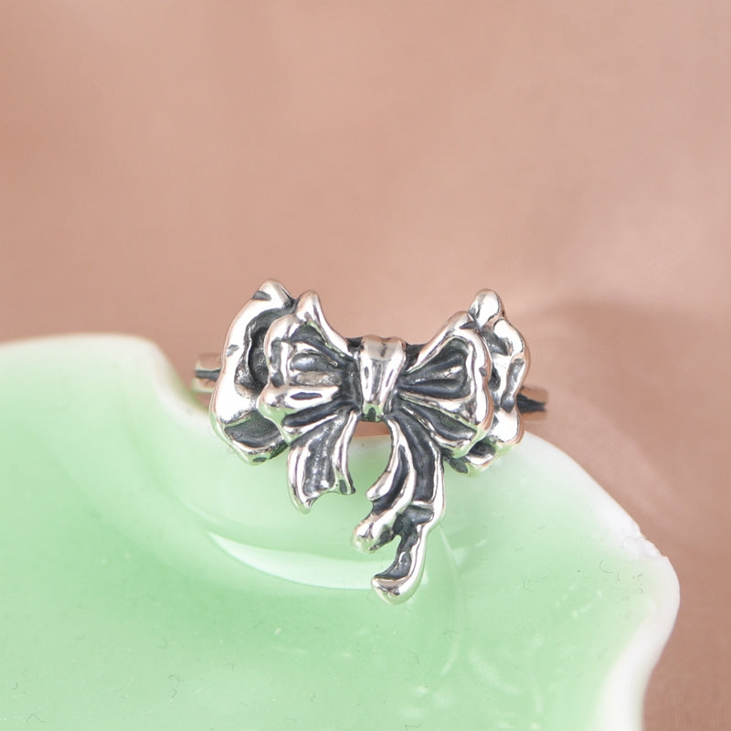Fresh Bow Ring