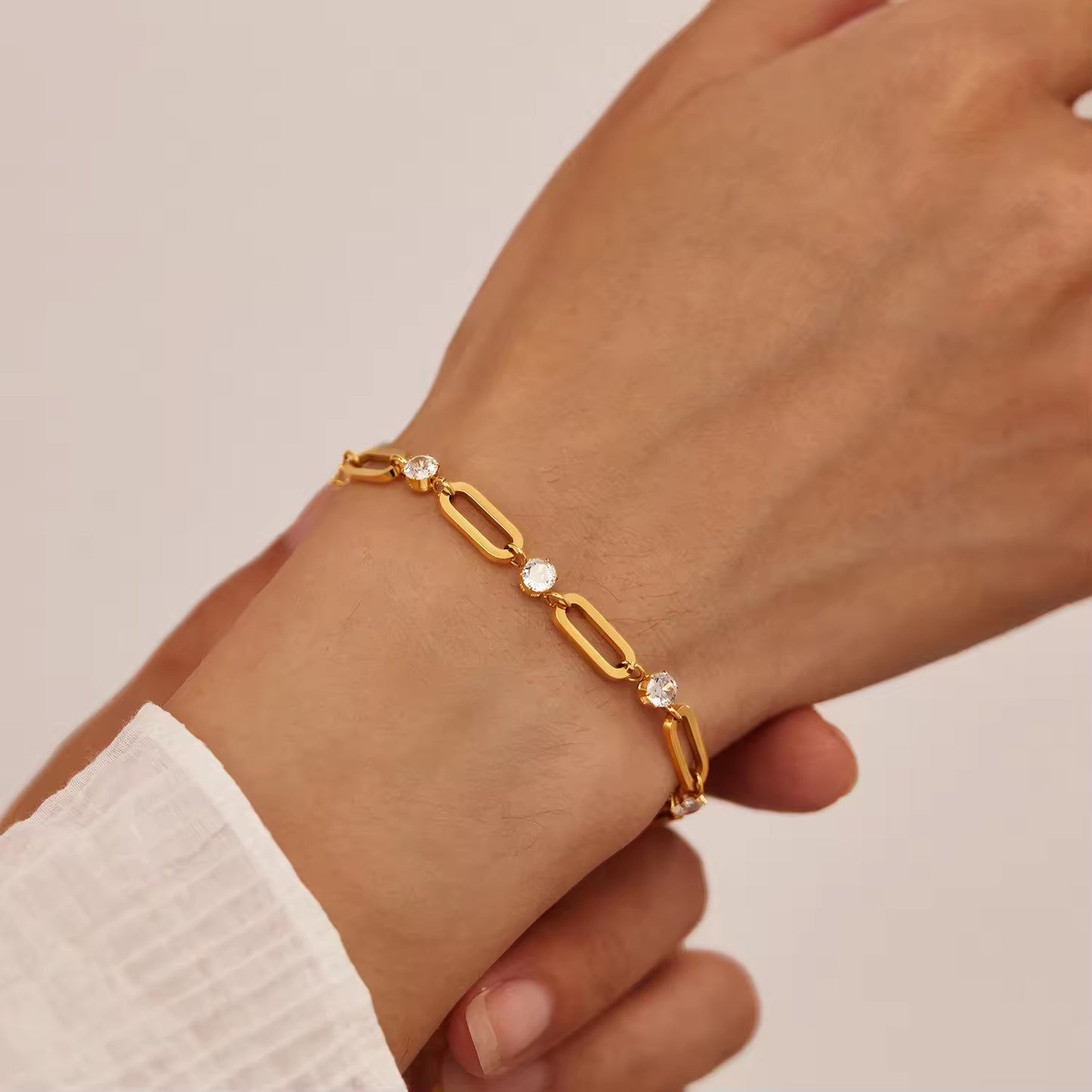 Zircon Paperclip Bracelet