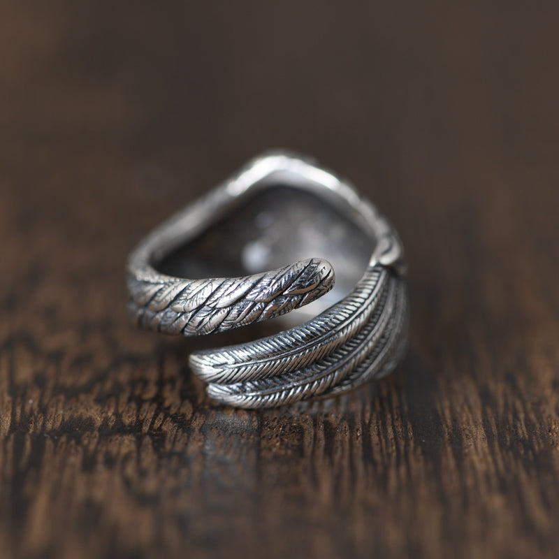 Rock wings Feather Adjustable ring
