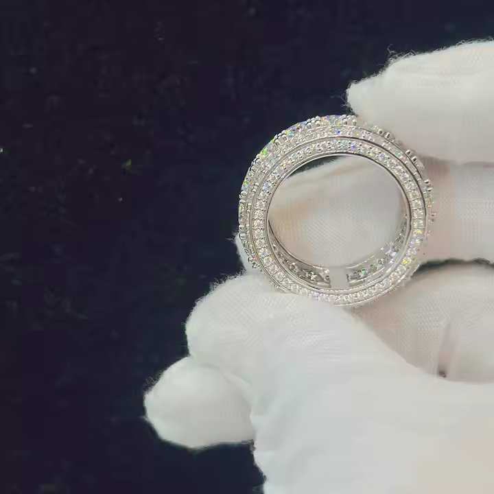 Ring - Full VVS Moissanite, Sterling Silver