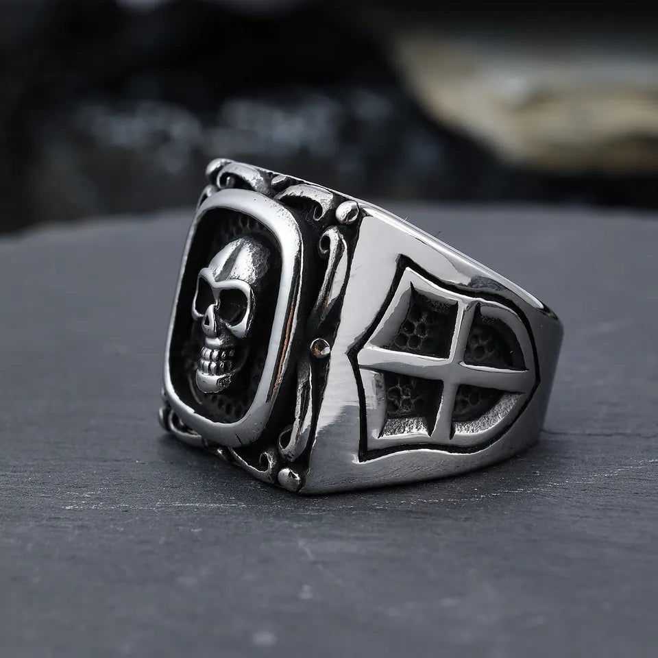 Skull Cross Ring