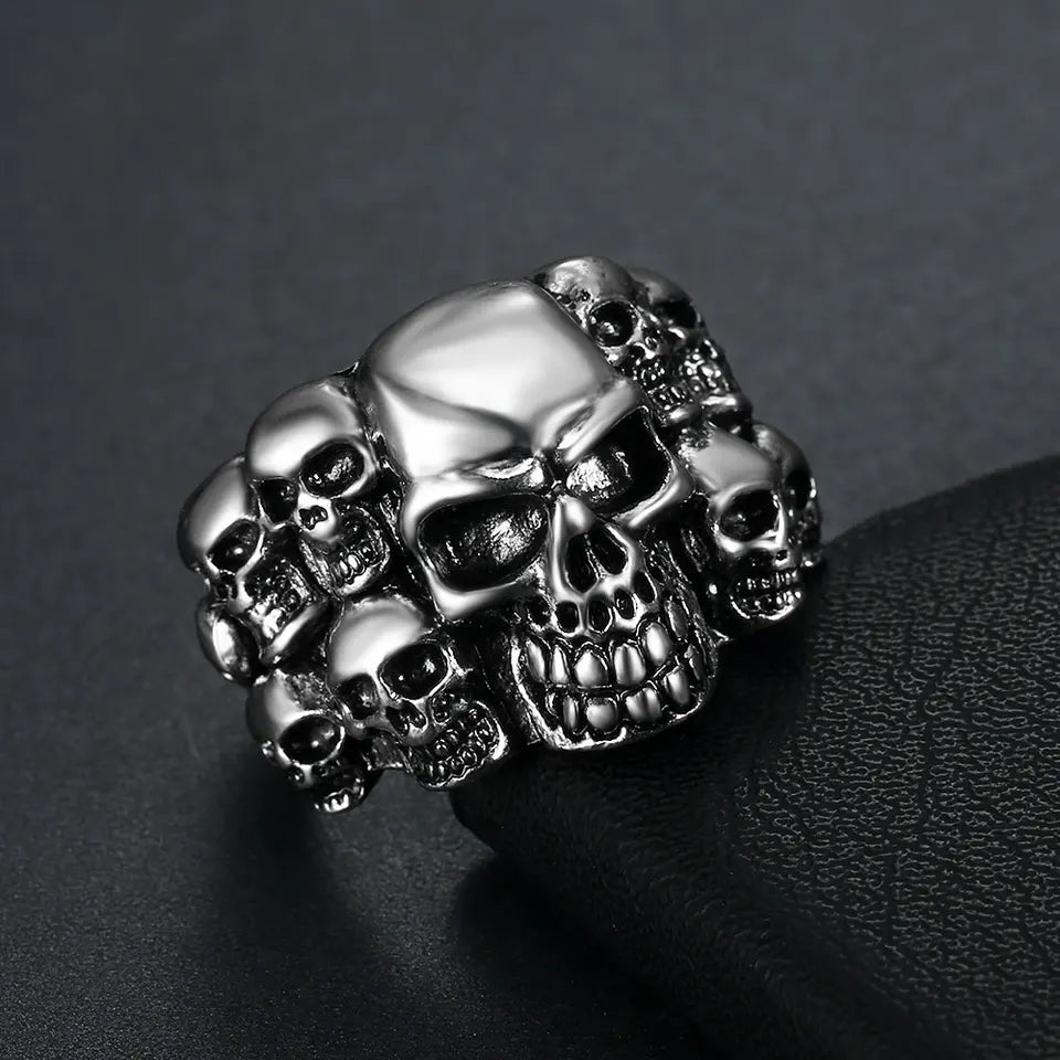 Multi skull Biker Ring