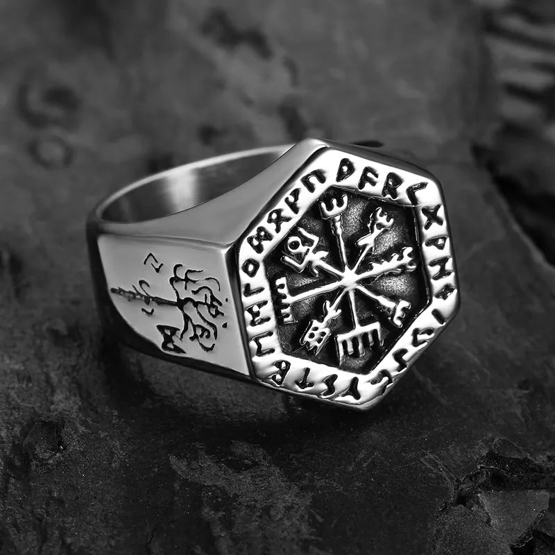 Vegvisir Compass Ring