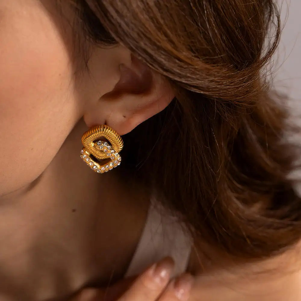 Inlaid Zircon Pearl Geometric Stud Earrings