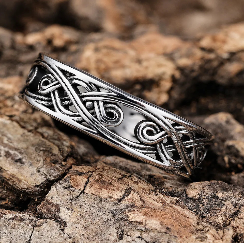 Celtic Knot Band