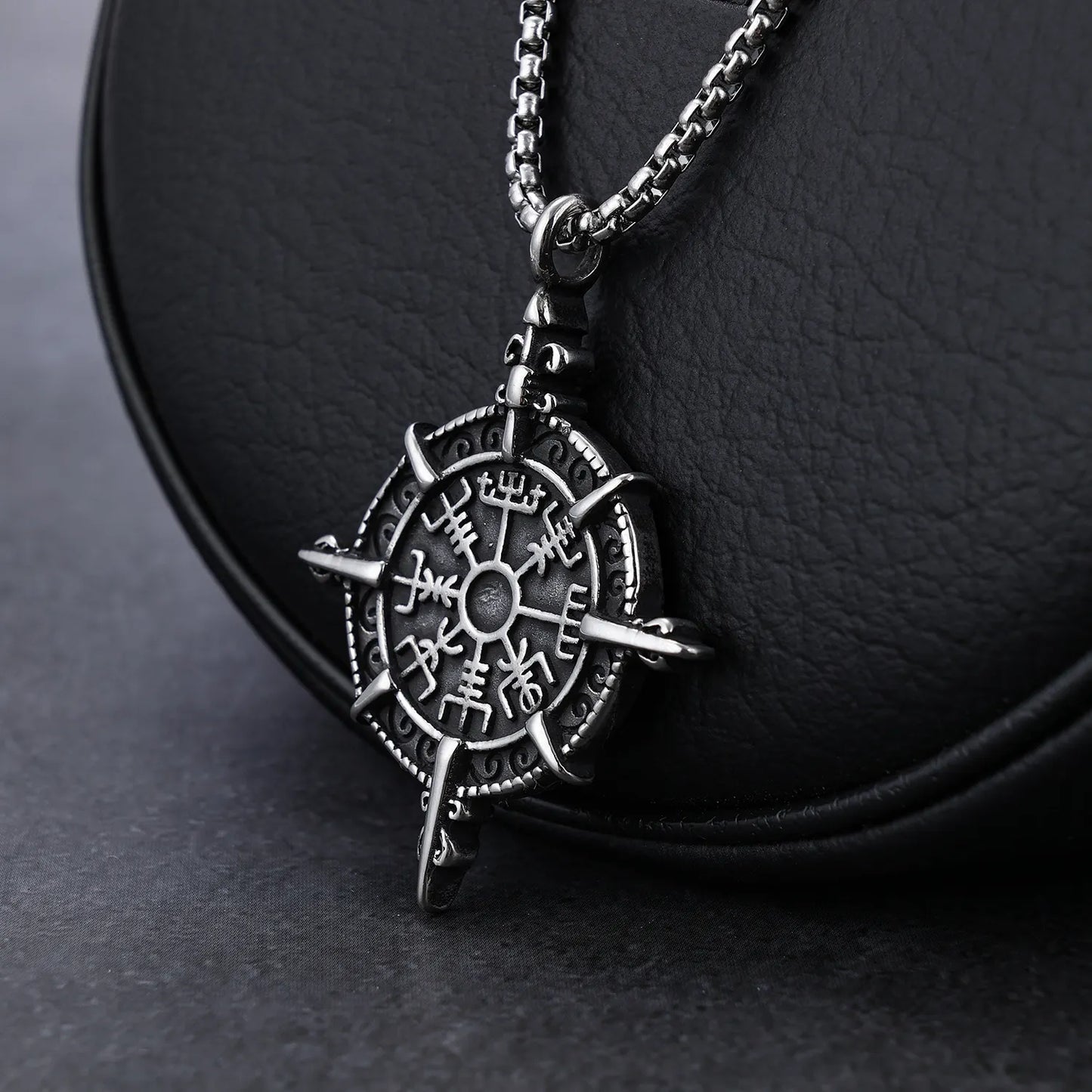 Vegvisir Rune Pendant