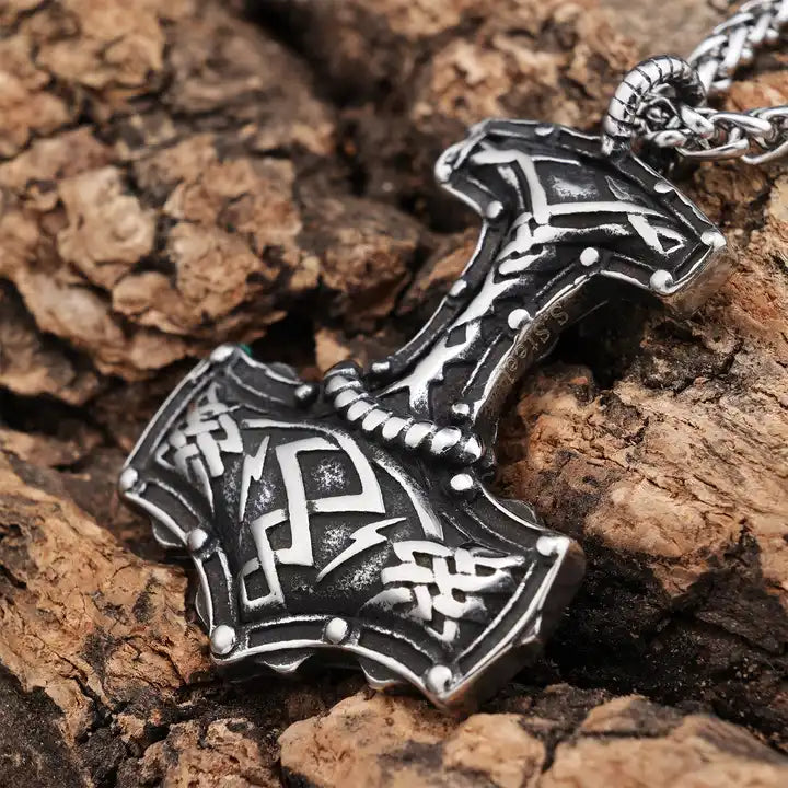 Mjolnir Thor Pendant
