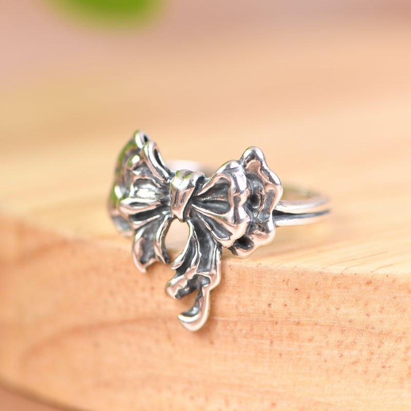 Fresh Bow Ring