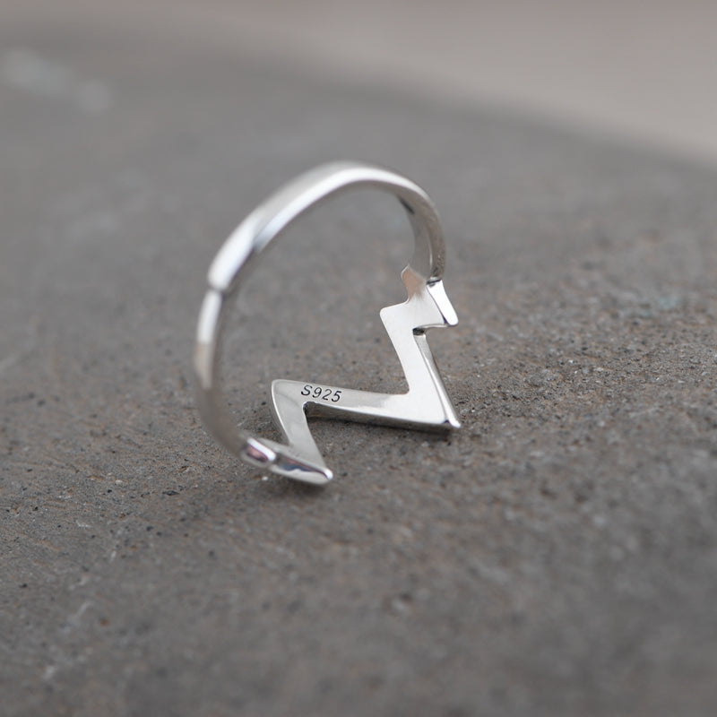 Wavy Adjustable ring