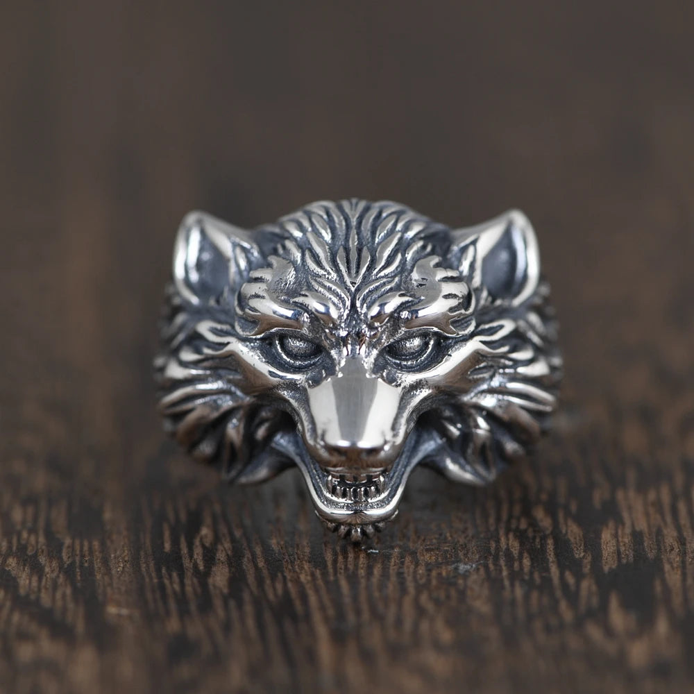 Rock Wolf Ring