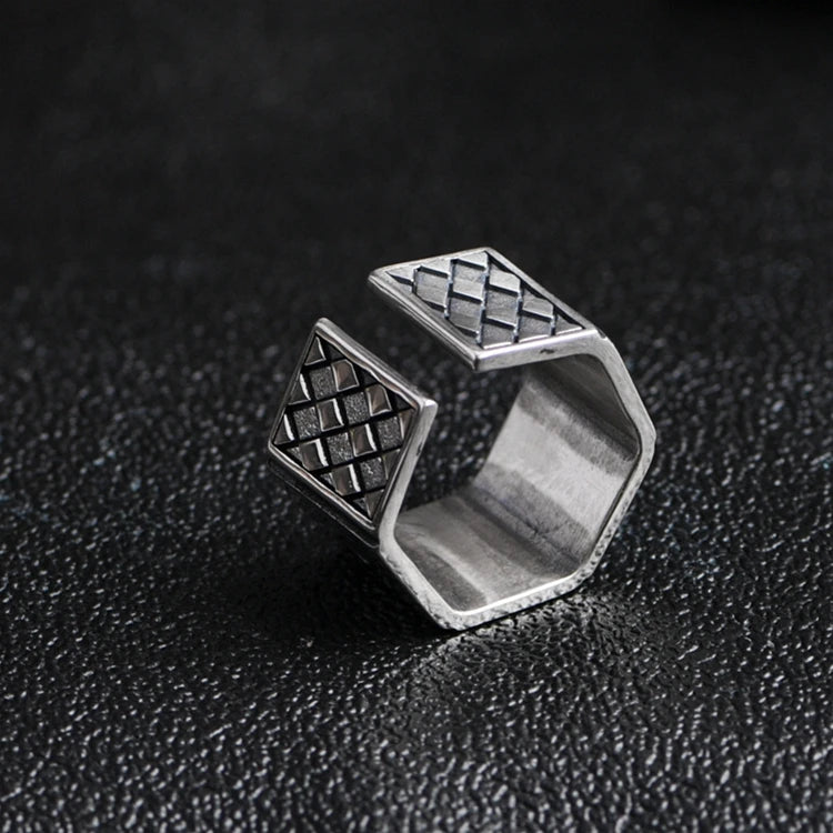 Ace Card Ring