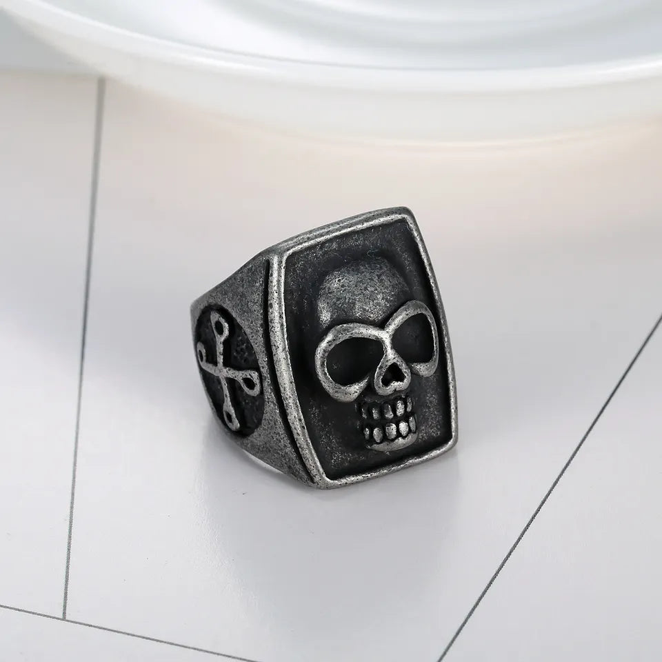 Skull Ring