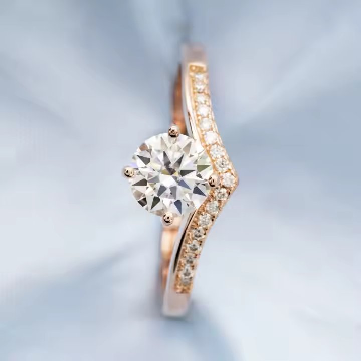 V-shape Moissanite Ring