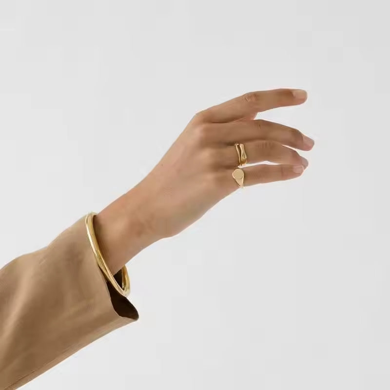 Harmonious Gold Rings