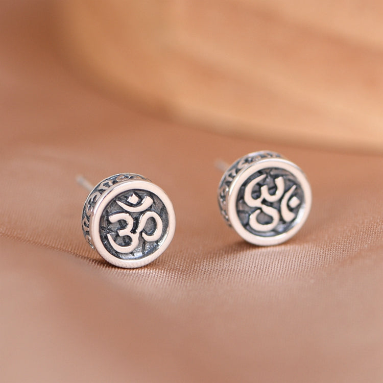 Letter Round Ear Studs
